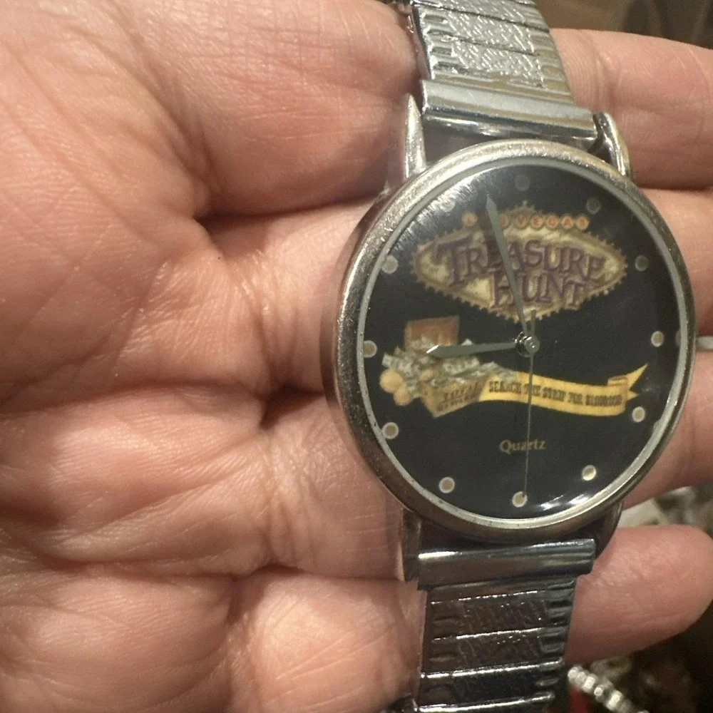 Working Treasure Hunt Watch 35mm Silver Steel Band Quartz New Battery Fit 7.5in